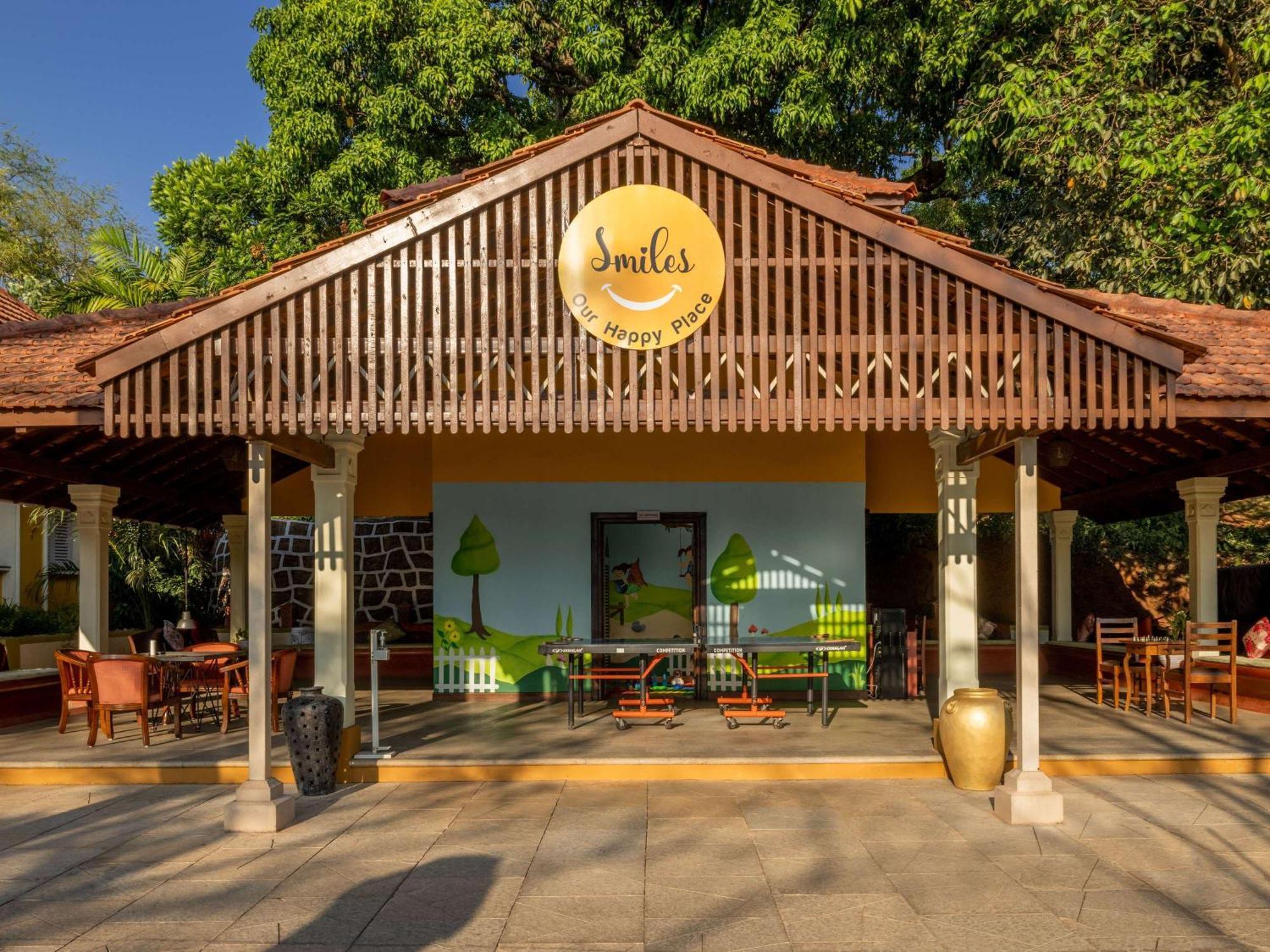 Mercure Goa Devaaya Resort Malar Екстер'єр фото